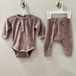 kate quinn Mauve Long-Sleeve Bodysuit & Pants Matching Set